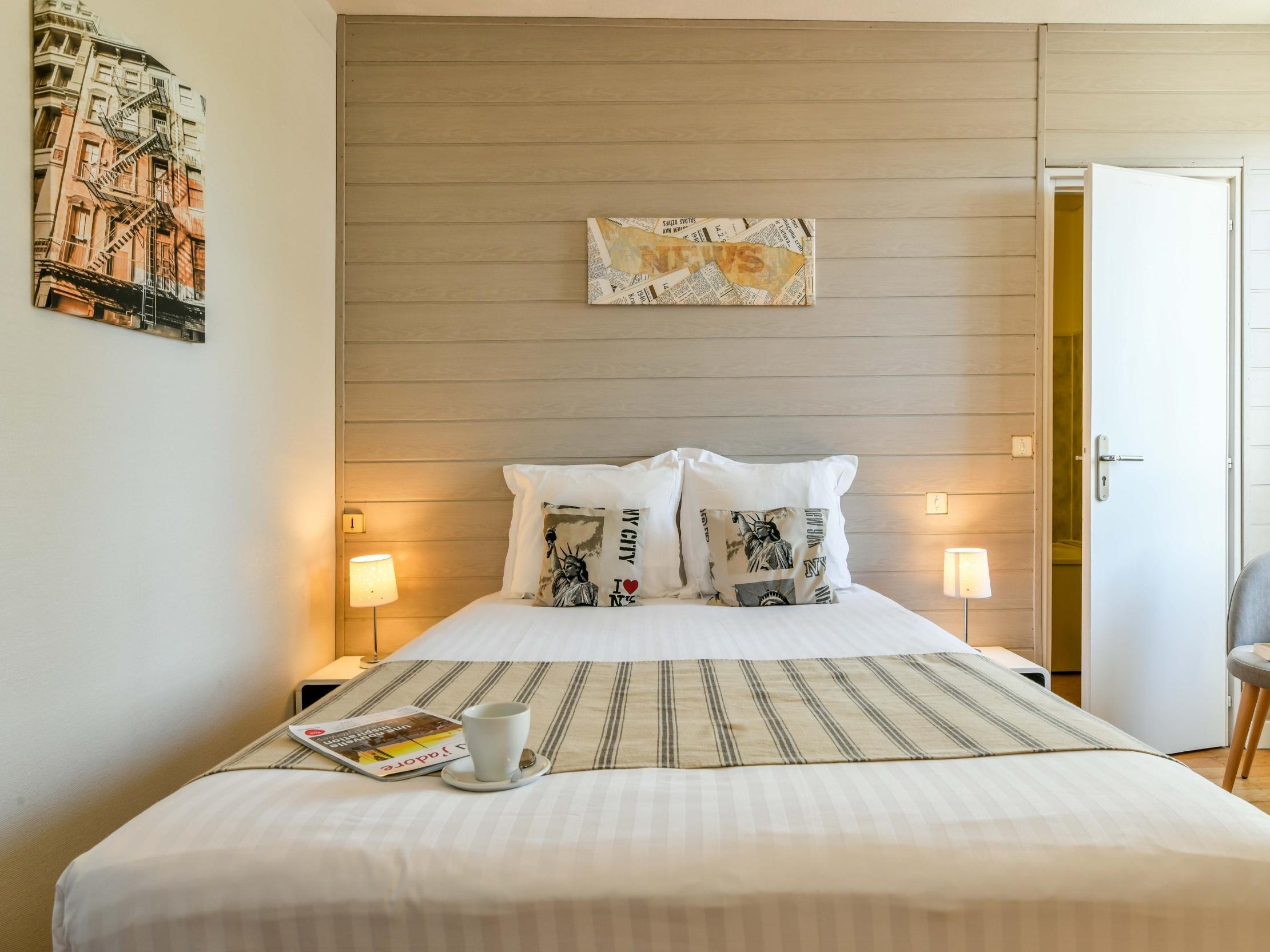 Logis Hostellerie Du Neez Gan ภายนอก รูปภาพ