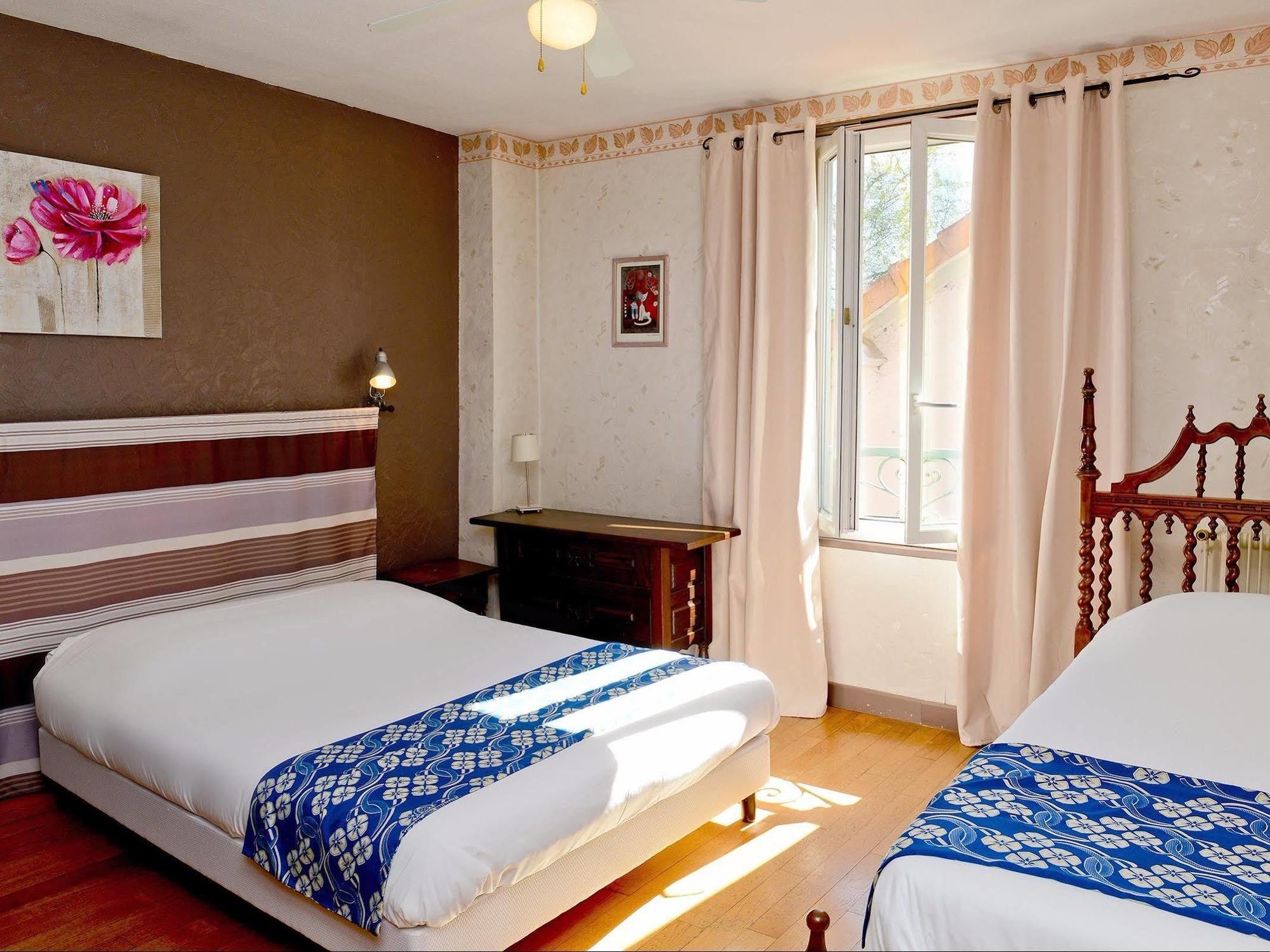 Logis Hostellerie Du Neez Gan ภายนอก รูปภาพ