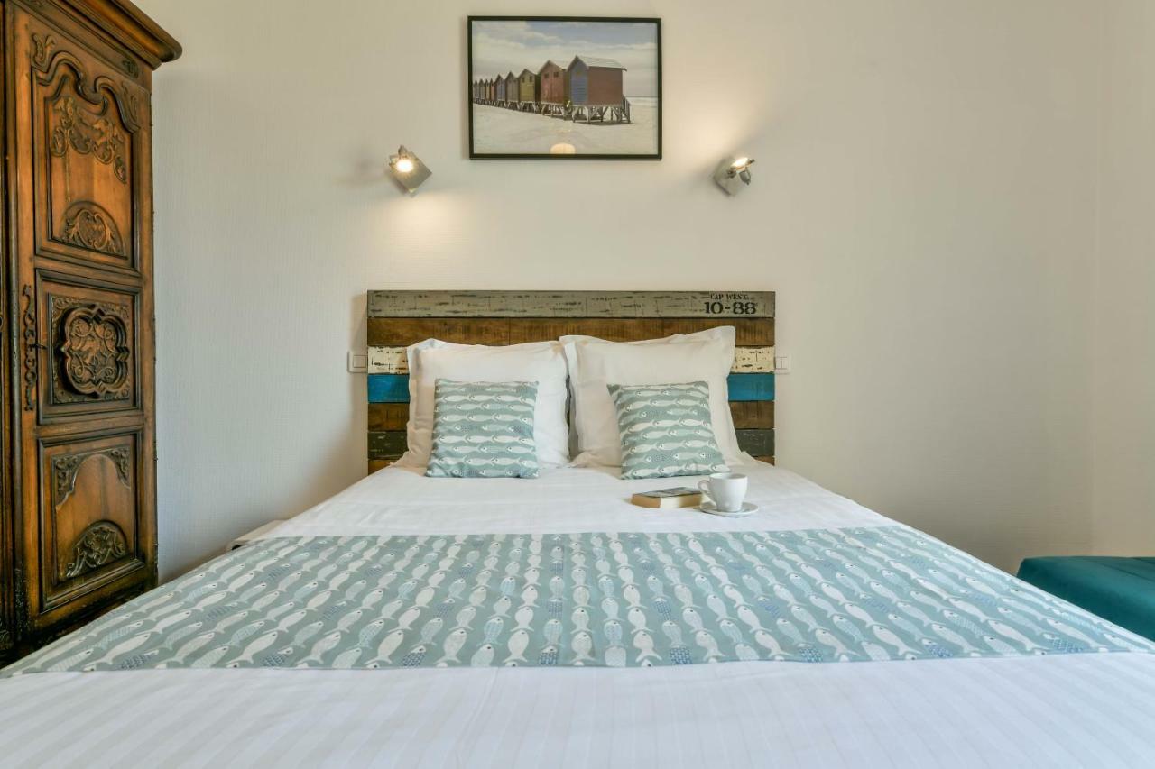 Logis Hostellerie Du Neez Gan ภายนอก รูปภาพ